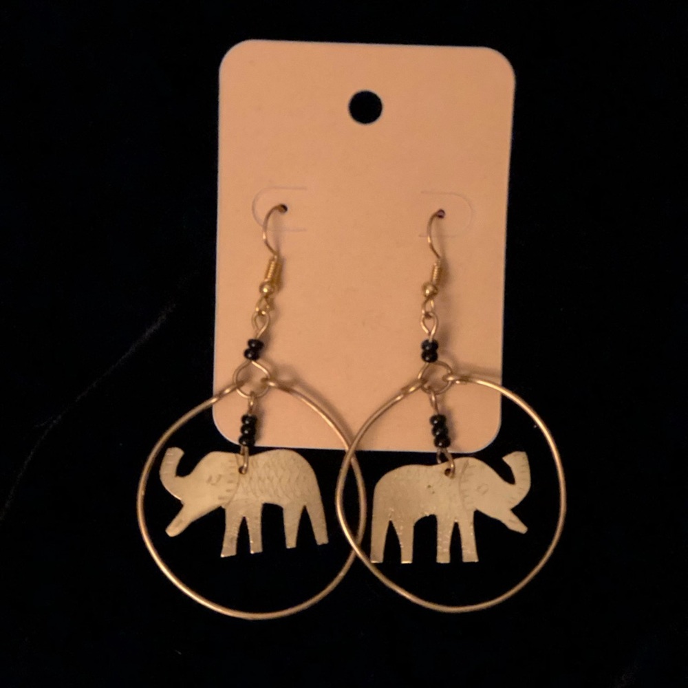 Elephant dangle pierced earrings